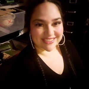 Meet your Posher, Christine